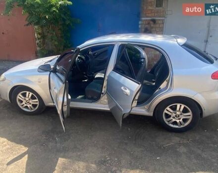 Серый Шевроле Лачетти, объемом двигателя 1.4 л и пробегом 314 тыс. км за 3700 $, фото 28 на Automoto.ua