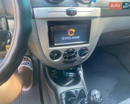 Серый Шевроле Лачетти, объемом двигателя 1.4 л и пробегом 314 тыс. км за 3700 $, фото 10 на Automoto.ua