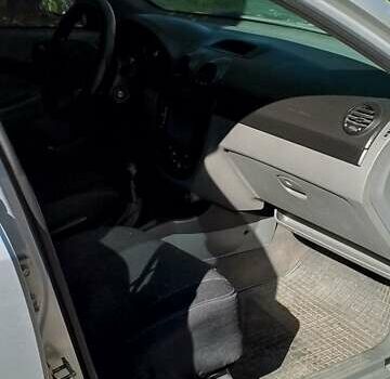 Серый Шевроле Лачетти, объемом двигателя 1.6 л и пробегом 200 тыс. км за 3700 $, фото 6 на Automoto.ua