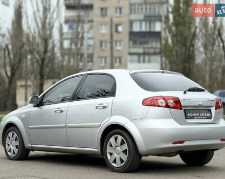 Серый Шевроле Лачетти, объемом двигателя 1.6 л и пробегом 224 тыс. км за 4999 $, фото 5 на Automoto.ua
