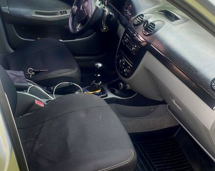 Сірий Шевроле Лачетті, об'ємом двигуна 1.6 л та пробігом 290 тис. км за 3700 $, фото 4 на Automoto.ua