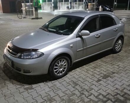 Серый Шевроле Лачетти, объемом двигателя 1.8 л и пробегом 185 тыс. км за 4800 $, фото 4 на Automoto.ua