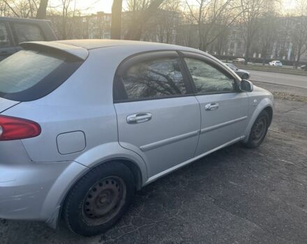 Сірий Шевроле Лачетті, об'ємом двигуна 1.8 л та пробігом 240 тис. км за 3000 $, фото 2 на Automoto.ua