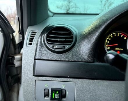 Сірий Шевроле Лачетті, об'ємом двигуна 1.6 л та пробігом 168 тис. км за 4500 $, фото 4 на Automoto.ua