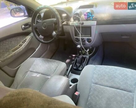 Серый Шевроле Лачетти, объемом двигателя 1.4 л и пробегом 314 тыс. км за 3700 $, фото 5 на Automoto.ua