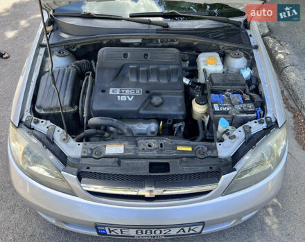 Сірий Шевроле Лачетті, об'ємом двигуна 1.6 л та пробігом 225 тис. км за 4700 $, фото 7 на Automoto.ua