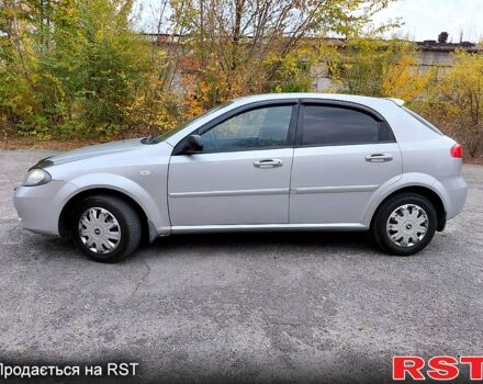 Серый Шевроле Лачетти, объемом двигателя 1.6 л и пробегом 193 тыс. км за 4200 $, фото 5 на Automoto.ua