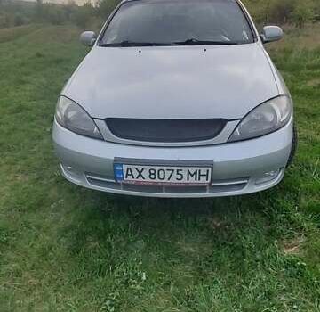 Серый Шевроле Лачетти, объемом двигателя 1.6 л и пробегом 220 тыс. км за 4800 $, фото 7 на Automoto.ua