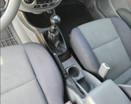 Серый Шевроле Лачетти, объемом двигателя 1.8 л и пробегом 200 тыс. км за 5000 $, фото 5 на Automoto.ua