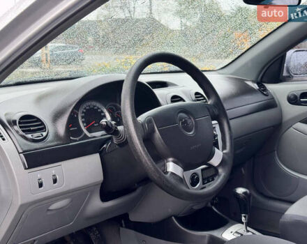 Серый Шевроле Лачетти, объемом двигателя 1.8 л и пробегом 189 тыс. км за 4650 $, фото 19 на Automoto.ua