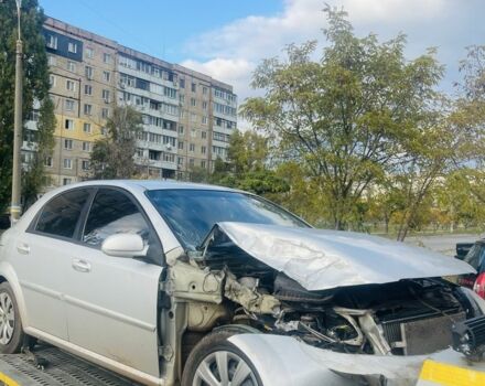 Сірий Шевроле Лачетті, об'ємом двигуна 1.6 л та пробігом 200 тис. км за 1650 $, фото 3 на Automoto.ua