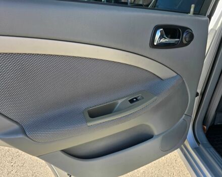 Серый Шевроле Лачетти, объемом двигателя 1.8 л и пробегом 205 тыс. км за 5199 $, фото 7 на Automoto.ua