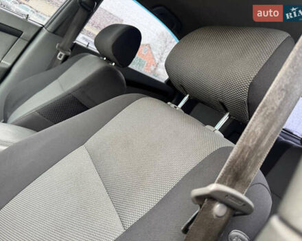 Серый Шевроле Лачетти, объемом двигателя 1.8 л и пробегом 189 тыс. км за 4650 $, фото 20 на Automoto.ua