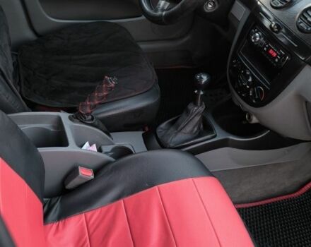 Серый Шевроле Лачетти, объемом двигателя 0 л и пробегом 333 тыс. км за 2800 $, фото 8 на Automoto.ua