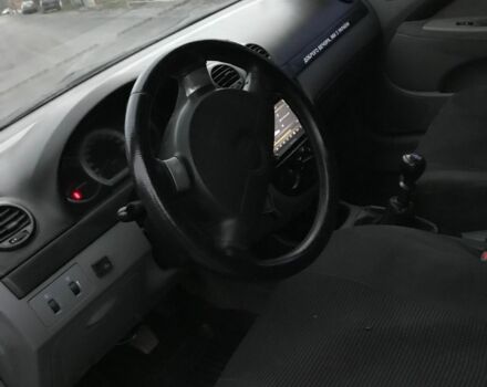 Серый Шевроле Лачетти, объемом двигателя 1.6 л и пробегом 250 тыс. км за 3600 $, фото 3 на Automoto.ua