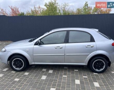 Серый Шевроле Лачетти, объемом двигателя 1.6 л и пробегом 255 тыс. км за 4700 $, фото 3 на Automoto.ua