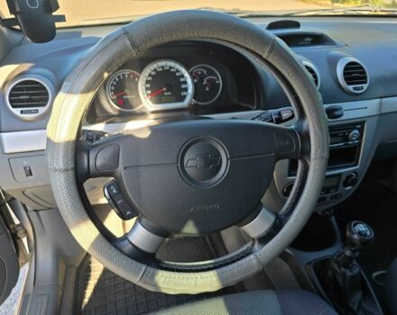 Серый Шевроле Лачетти, объемом двигателя 1.8 л и пробегом 205 тыс. км за 5199 $, фото 16 на Automoto.ua