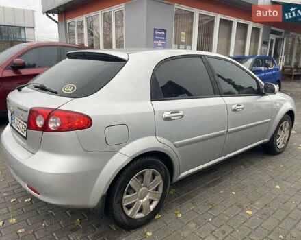 Серый Шевроле Лачетти, объемом двигателя 1.99 л и пробегом 230 тыс. км за 4400 $, фото 4 на Automoto.ua