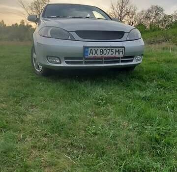 Серый Шевроле Лачетти, объемом двигателя 1.6 л и пробегом 220 тыс. км за 4800 $, фото 11 на Automoto.ua