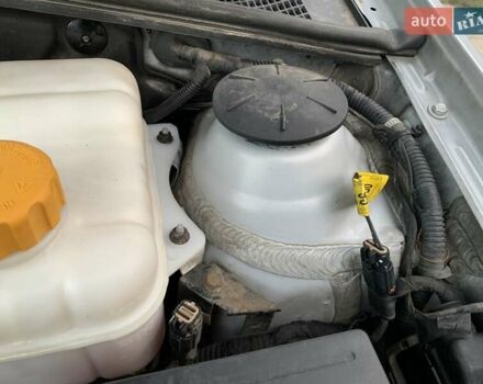 Сірий Шевроле Лачетті, об'ємом двигуна 1.6 л та пробігом 162 тис. км за 3500 $, фото 28 на Automoto.ua