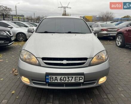 Серый Шевроле Лачетти, объемом двигателя 1.99 л и пробегом 230 тыс. км за 4400 $, фото 2 на Automoto.ua