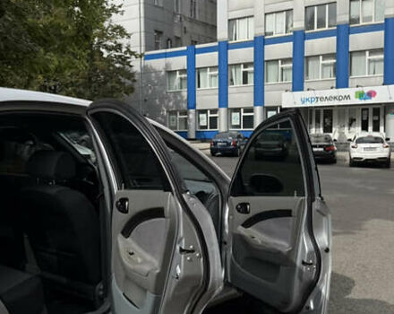 Шевроле Лачетти 2008 в Запорожье на Automoto.ua Серый Шевроле Лачетти, объемом двигателя 1.8 л и пробегом 68 тыс. км за 6200 $, фото 11 на Automoto.ua