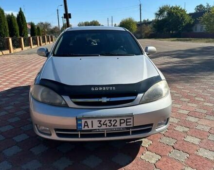 Серый Шевроле Лачетти, объемом двигателя 1.8 л и пробегом 206 тыс. км за 3200 $, фото 4 на Automoto.ua