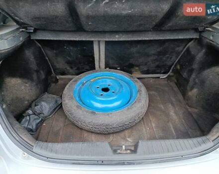 Серый Шевроле Лачетти, объемом двигателя 1.6 л и пробегом 275 тыс. км за 3999 $, фото 11 на Automoto.ua