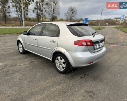Сірий Шевроле Лачетті, об'ємом двигуна 1.6 л та пробігом 300 тис. км за 2750 $, фото 4 на Automoto.ua