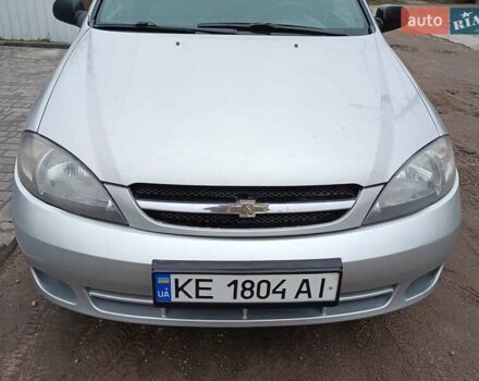 Серый Шевроле Лачетти, объемом двигателя 1.6 л и пробегом 275 тыс. км за 3999 $, фото 5 на Automoto.ua