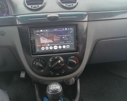 Серый Шевроле Лачетти, объемом двигателя 1.6 л и пробегом 267 тыс. км за 3350 $, фото 12 на Automoto.ua