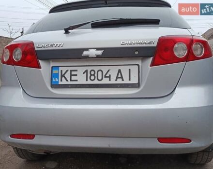 Серый Шевроле Лачетти, объемом двигателя 1.6 л и пробегом 275 тыс. км за 3999 $, фото 4 на Automoto.ua