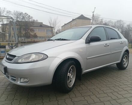 Серый Шевроле Лачетти, объемом двигателя 1.6 л и пробегом 267 тыс. км за 3350 $, фото 6 на Automoto.ua