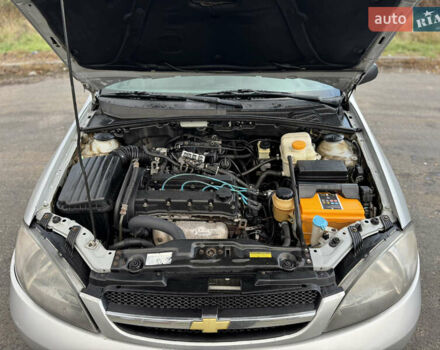 Сірий Шевроле Лачетті, об'ємом двигуна 1.6 л та пробігом 300 тис. км за 2750 $, фото 11 на Automoto.ua