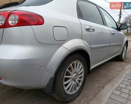 Серый Шевроле Лачетти, объемом двигателя 1.6 л и пробегом 275 тыс. км за 3999 $, фото 14 на Automoto.ua