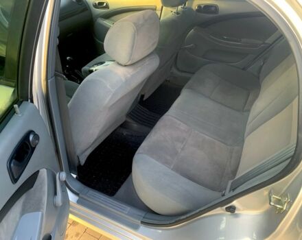 Серый Шевроле Лачетти, объемом двигателя 1.6 л и пробегом 150 тыс. км за 3800 $, фото 5 на Automoto.ua