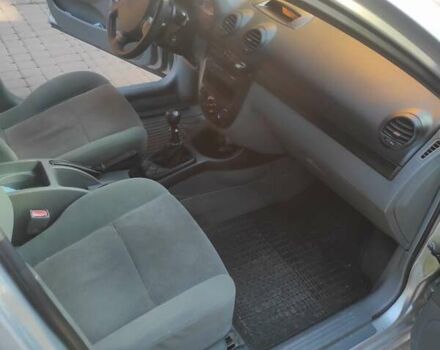 Серый Шевроле Лачетти, объемом двигателя 1.6 л и пробегом 230 тыс. км за 4400 $, фото 2 на Automoto.ua