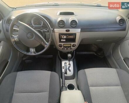 Серый Шевроле Лачетти, объемом двигателя 1.8 л и пробегом 138 тыс. км за 5700 $, фото 10 на Automoto.ua