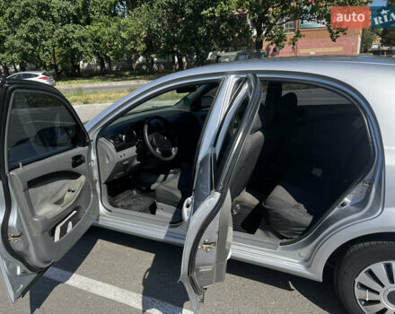 Серый Шевроле Лачетти, объемом двигателя 1.6 л и пробегом 283 тыс. км за 4750 $, фото 12 на Automoto.ua