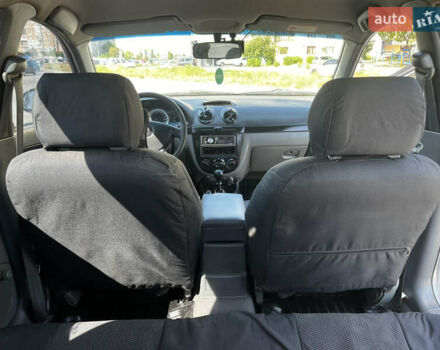 Серый Шевроле Лачетти, объемом двигателя 1.6 л и пробегом 283 тыс. км за 4750 $, фото 10 на Automoto.ua