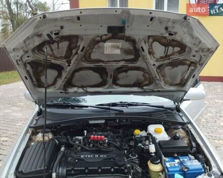 Серый Шевроле Лачетти, объемом двигателя 1.6 л и пробегом 216 тыс. км за 4860 $, фото 12 на Automoto.ua