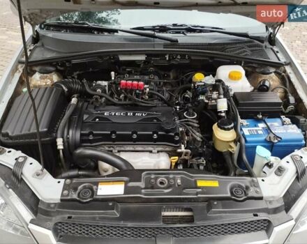 Серый Шевроле Лачетти, объемом двигателя 1.6 л и пробегом 216 тыс. км за 4860 $, фото 9 на Automoto.ua