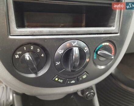 Серый Шевроле Лачетти, объемом двигателя 1.6 л и пробегом 216 тыс. км за 4860 $, фото 2 на Automoto.ua