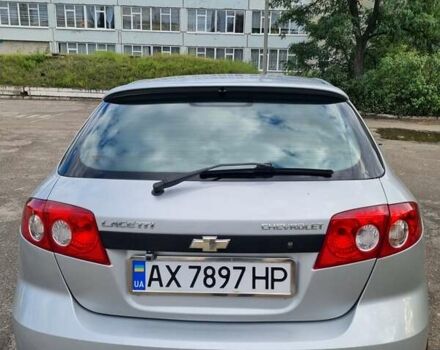 Сірий Шевроле Лачетті, об'ємом двигуна 1.6 л та пробігом 77 тис. км за 6000 $, фото 4 на Automoto.ua