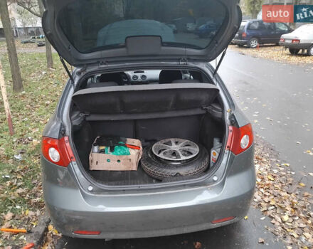 Серый Шевроле Лачетти, объемом двигателя 1.6 л и пробегом 211 тыс. км за 5000 $, фото 8 на Automoto.ua