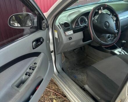 Серый Шевроле Лачетти, объемом двигателя 1.8 л и пробегом 147 тыс. км за 3500 $, фото 1 на Automoto.ua