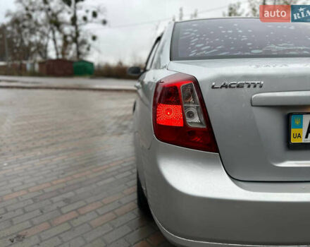 Сірий Шевроле Лачетті, об'ємом двигуна 1.8 л та пробігом 185 тис. км за 4500 $, фото 11 на Automoto.ua
