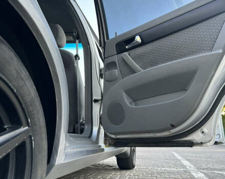 Серый Шевроле Лачетти, объемом двигателя 1.8 л и пробегом 136 тыс. км за 7500 $, фото 15 на Automoto.ua