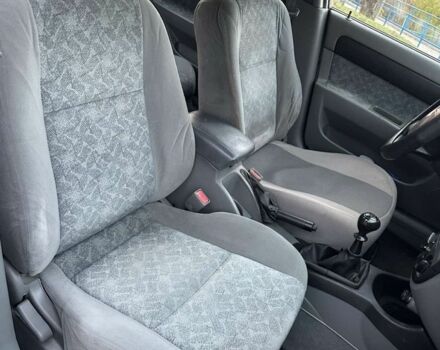 Серый Шевроле Лачетти, объемом двигателя 1.8 л и пробегом 170 тыс. км за 3599 $, фото 18 на Automoto.ua