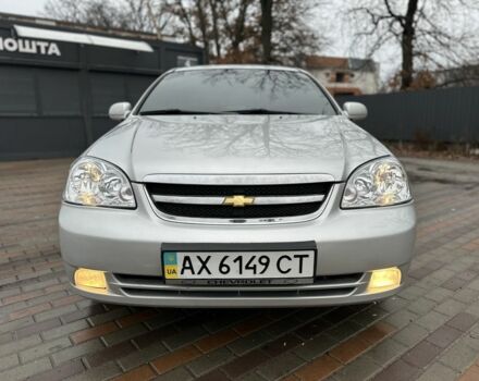 Серый Шевроле Лачетти, объемом двигателя 1.8 л и пробегом 180 тыс. км за 4500 $, фото 1 на Automoto.ua